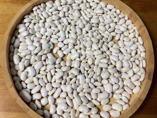 Hola, tengo a la venta: judías blancas pequeñas Igołomska.
