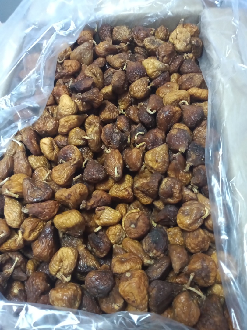 Buenos días, vendemos higos españoles secos naturales, cosecha 2023, caja de 10 kg, mayores cantidades disponibles