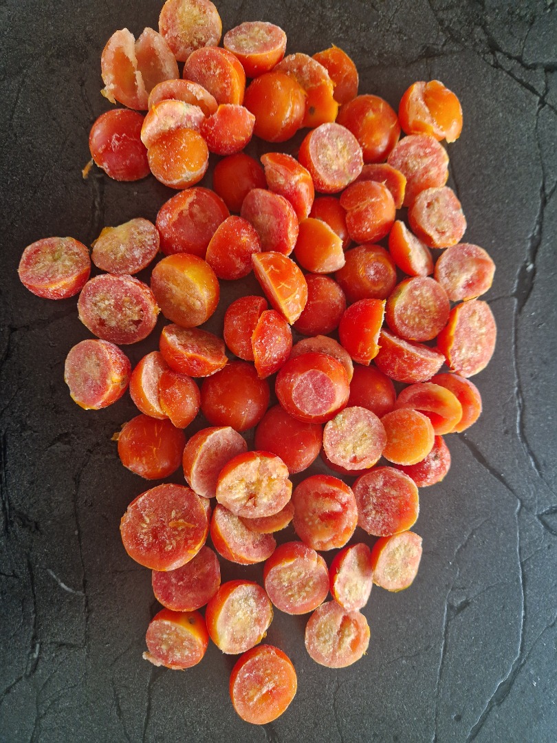 Venderé Tomates Cherry Congelados 20tons Envasados en caja de 10kg Fecha de caducidad 09/2025