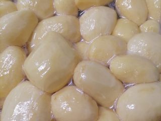 Hola, vendemos patatas peladas envasadas al vacío. El tipo