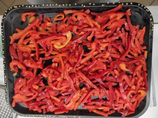 Pimientos rojos congelados en tiras, a la venta en