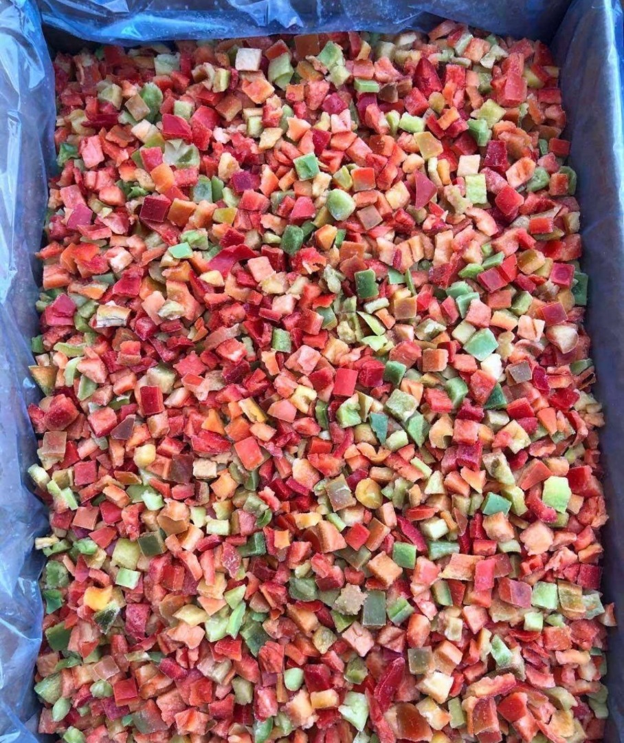 Venta de pimientos rojos congelados y mixtos, de alta calidad y envasados con sabor a conserva