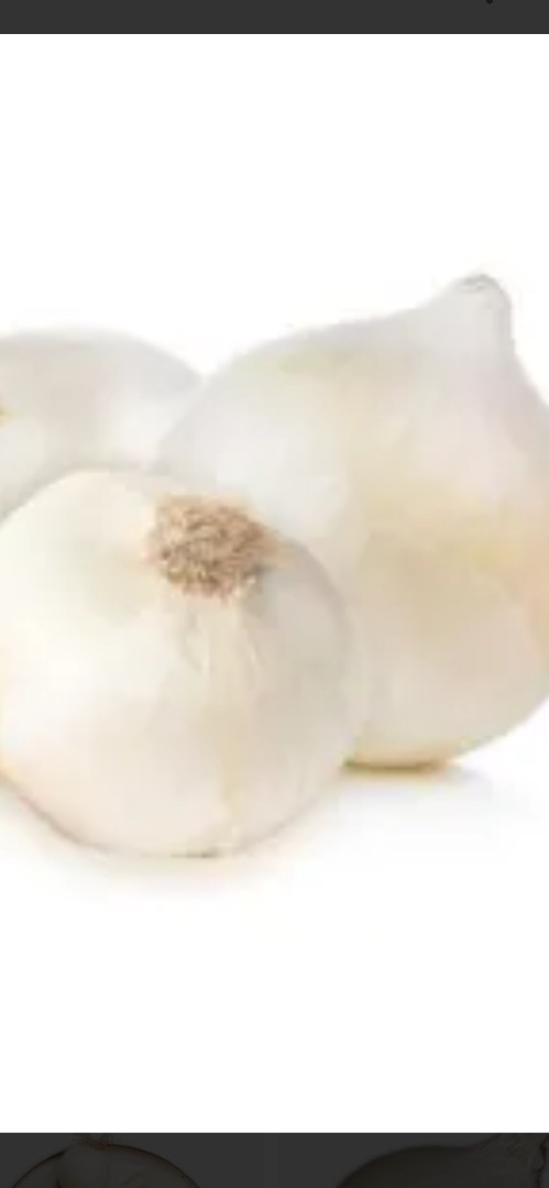 Compro cebollas blancas y rojas, peladas, en los supermercados
