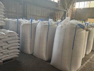 Venta de lino marrón 99,9%. Saco de 25 kg.