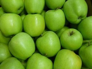 A mi empresa le gustaría importar manzanas de alta