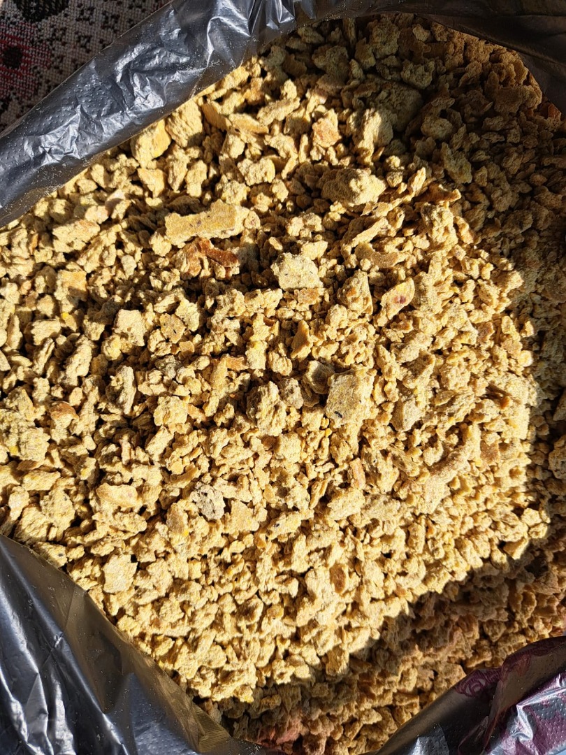 Vendemos torta de soja y aceite sin refinar, origen UA