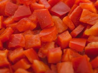 Vendemos CUBO DE PIMIENTO ROJO CONGELADO 10X10 Disponemos de