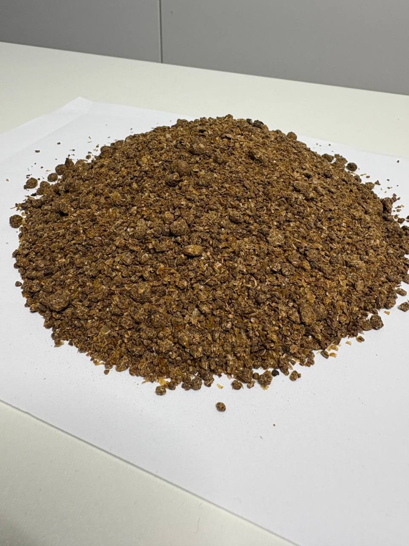 DDGS de maíz melazado: ¡alimento rico en proteínas! Como productor de DDGS de maíz, ¡ofrecemos condiciones comerciales atractivas y alimentos de la más alta