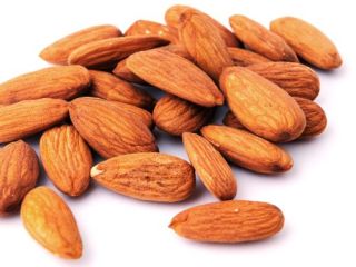 Somos exportadores, proveedores y comercializadores de almendras de primera