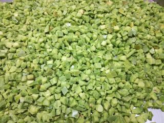 Estimado señor o señora: Mi nombre es Krzysztof Kuś