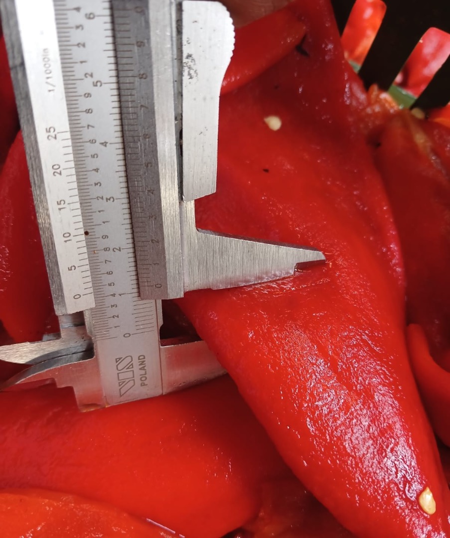 Estimados socios: Somos un productor agrícola certificado ubicado en Azerbaiyán