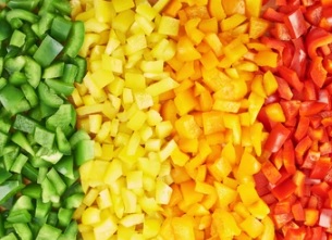 Pimientos dulces congelados IQF de todo tipo y pimientos congelados deshidratados en tiras y cubos