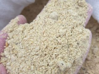 Nos complace ofrecerle una gama de productos alimenticios de