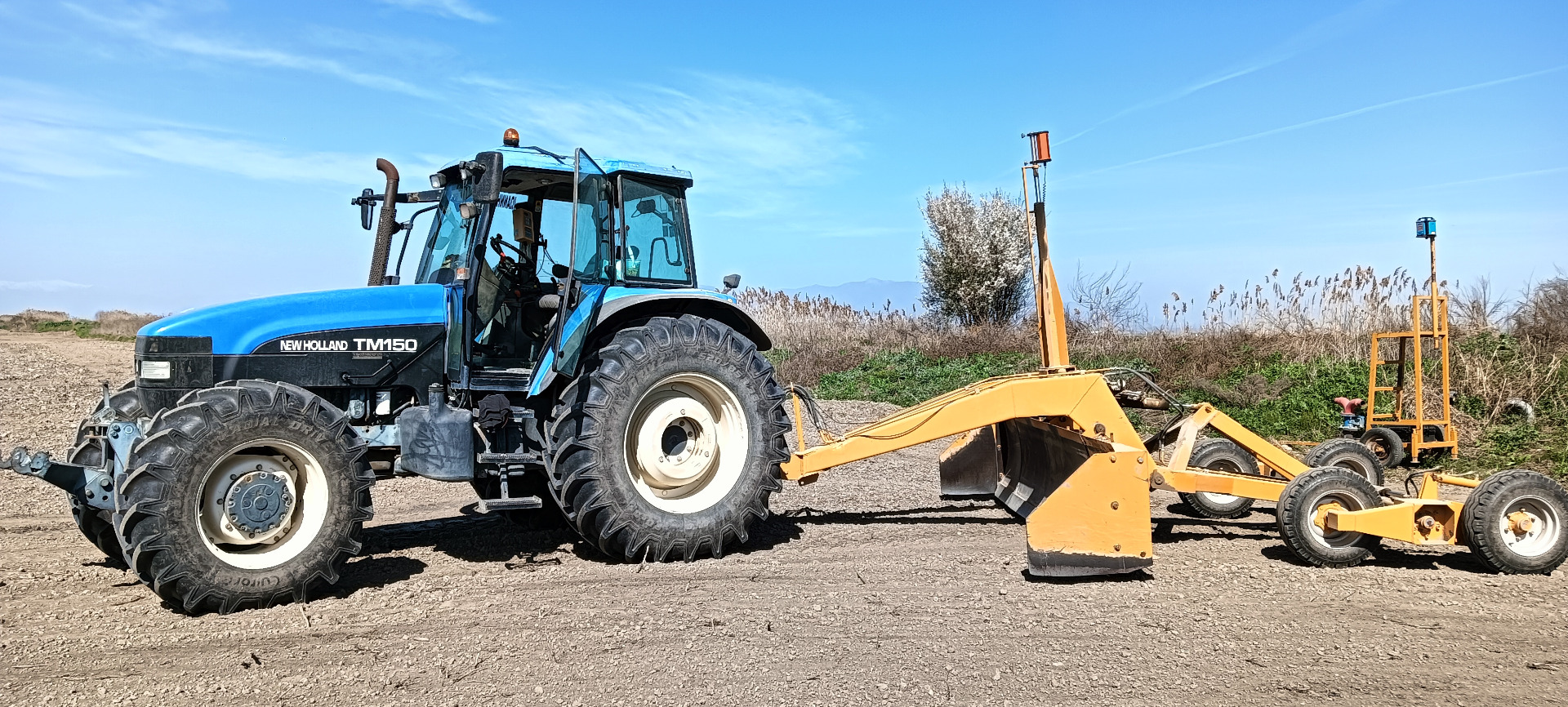 Disponemos de grandes cantidades de arroz recién cosechado de las tierras bajas de Loudias, en Macedonia central, y de las llanuras del delta del río Axios