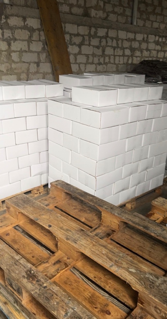 Vendo ciruelas Stanley procesadas, deshuesadas y envasadas en cajas de 10 kg