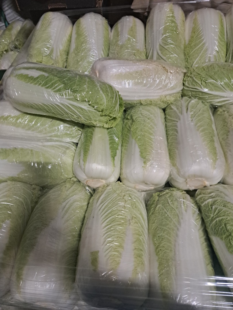 Hola, vendo col china de 0,8-1,8 kg y de 0,3-0,6 kg en tamaños pequeños