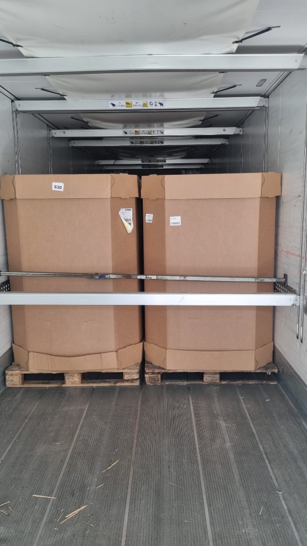 Col rizada picada congelada a la venta: ¡una ganga! Tengo col rizada picada congelada a la venta, almacenada en bolsas grandes